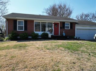 210 Saint Florent Ln, Florissant, MO 63031