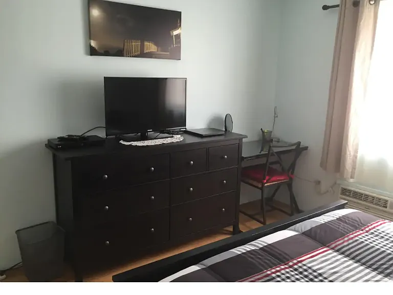 11025 Kittridge St #130 — Photo 9