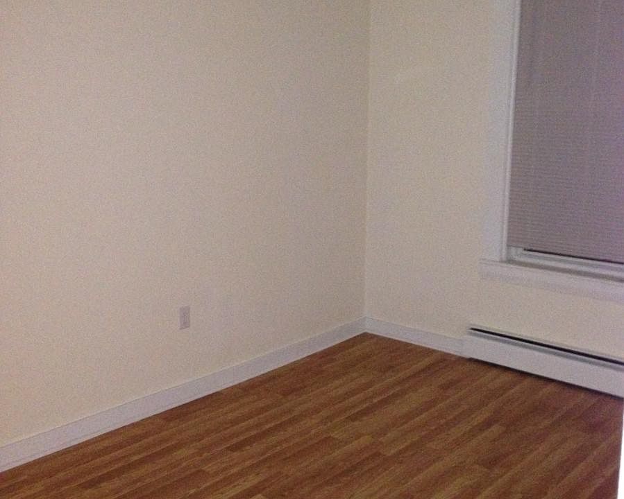 2nd image of 48 Cedar St