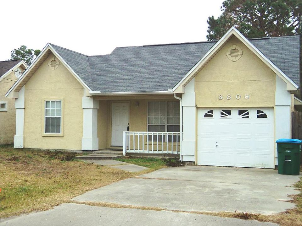 1st image of 3809 Mystic St