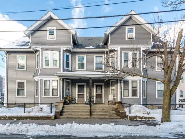 46-52 Cushing St, Waltham, MA 02453
