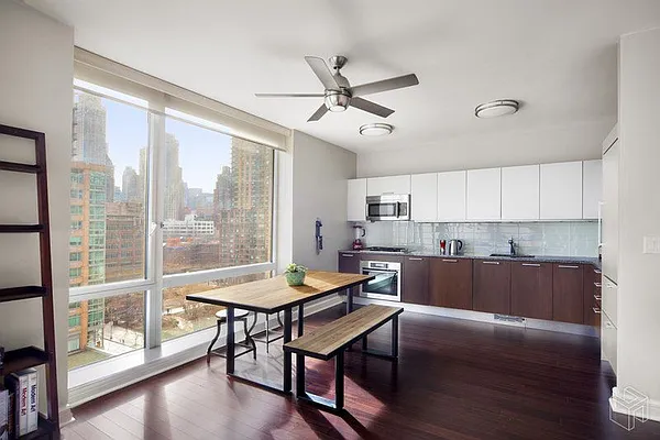 Rented by Halstead Real Estate | media 6