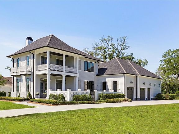 2nd image of 215 Cypress Crossing Dr