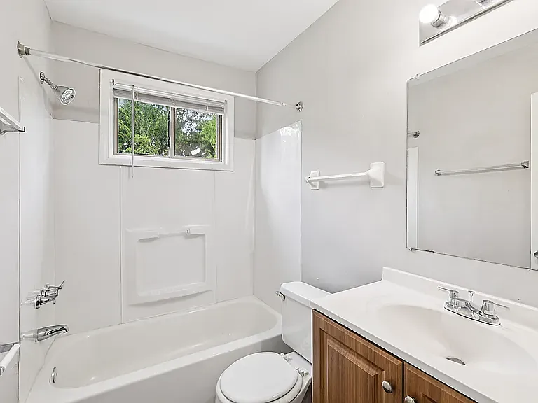 The Flats at 1200 — Photo 12