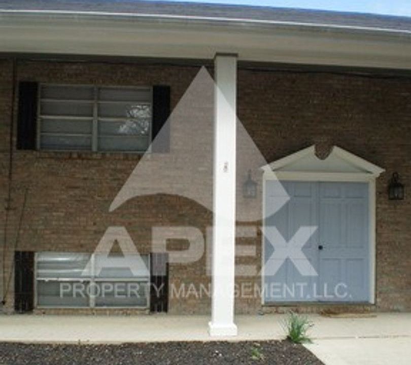 1st image of 302 S David Ln APT 4
