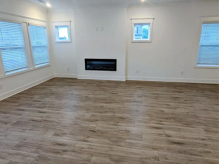4900 Kai Dr — Photo 3
