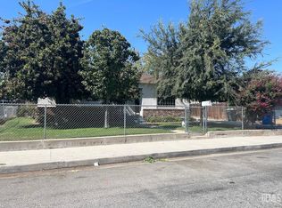 312 Wilson Ave, Bakersfield, CA 93308
