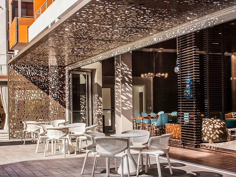 Outdoor Lounge