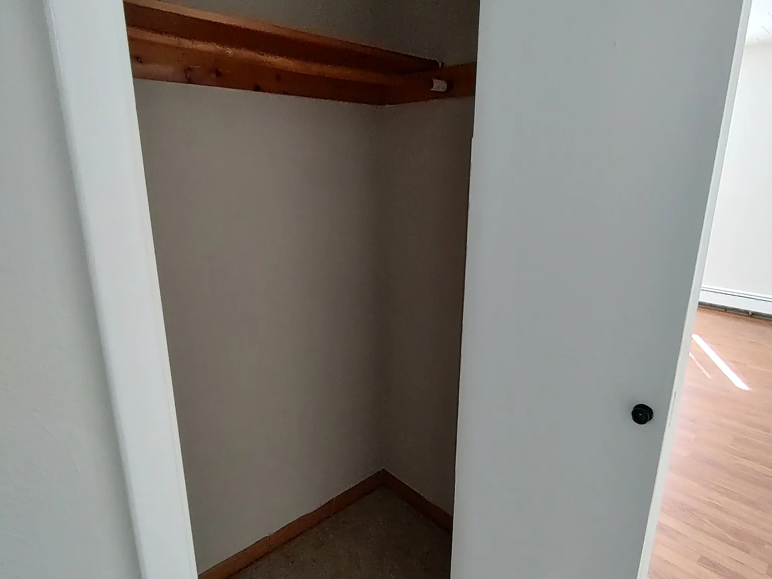 Studio, 500 sqft, $750 — Photo 4