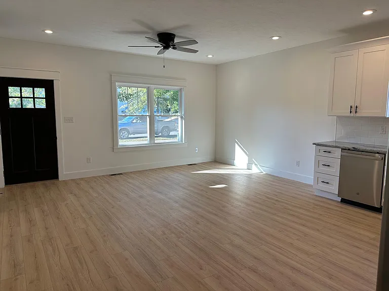 3525 S Wickens St #1 — Photo 5