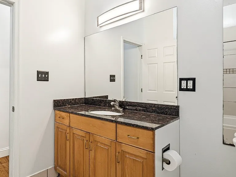 1231 W Allegheny Ave #1 — Photo 5