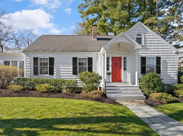 29 Kenwin Rd, Winchester, MA 01890