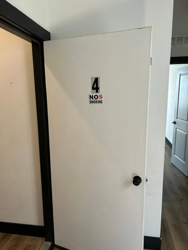 2 bed, 1300 sqft, $1,900 — Photo 1