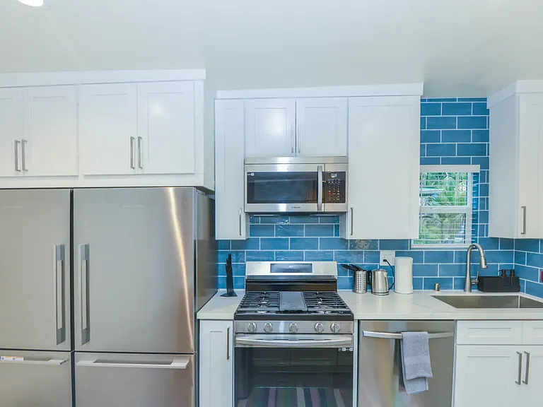 5608 Fernwood Ave #A5 — Photo 7
