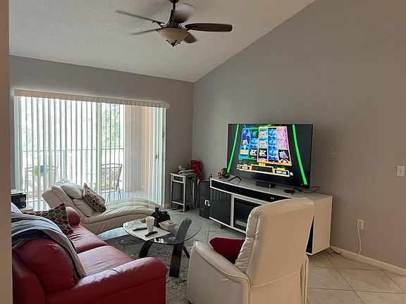 2nd image of 7816 Sonoma Springs Cir APT 305