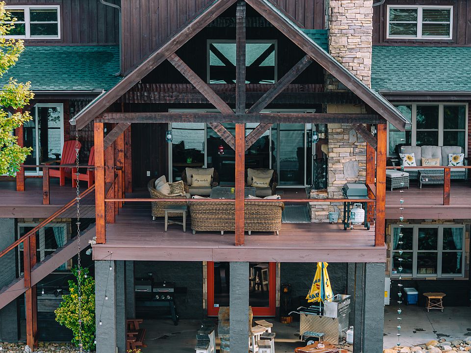 43rd image of this home