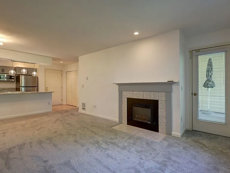 2630 118th Ave SE #6-203 — Photo 4