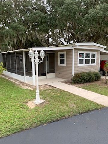 1st image of 2950 Vine Ln