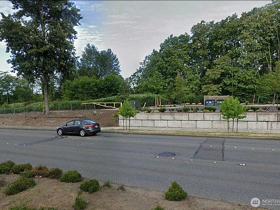 5th image of 25940 Pacific Hwy S