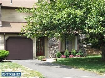 1st image of 571 Atwood Ct