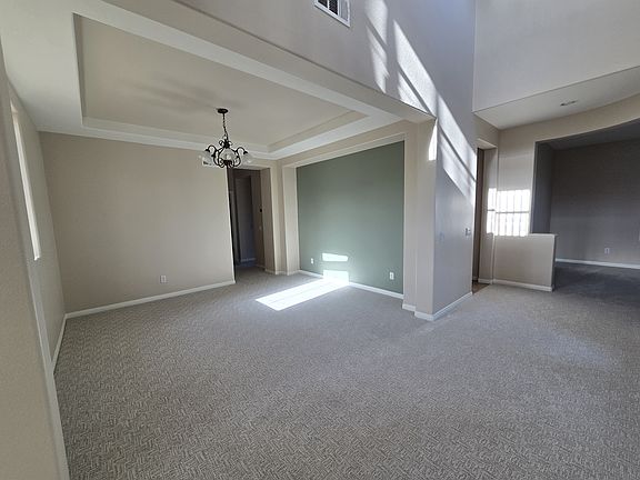 3rd image of 17129 Grove Dr
