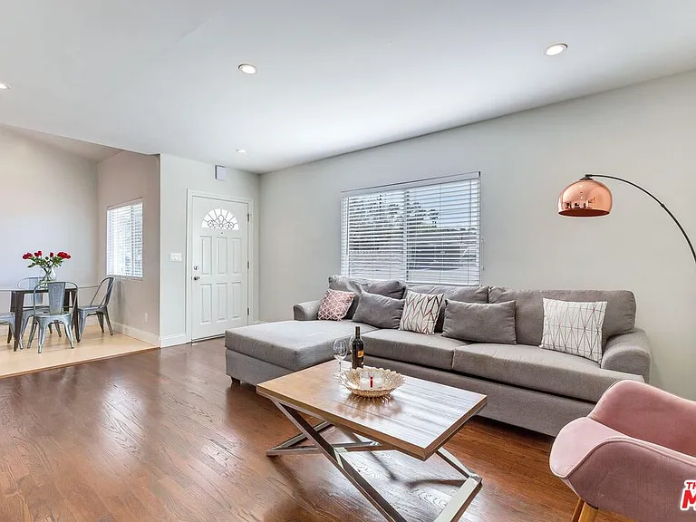 4411 Irvine Ave — Photo 28