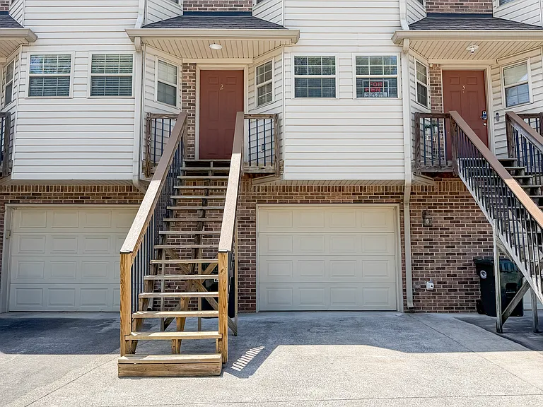 411 N Thornton Ave #2 — Photo 25