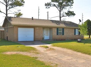 815 6th St, Hawley, TX 79525