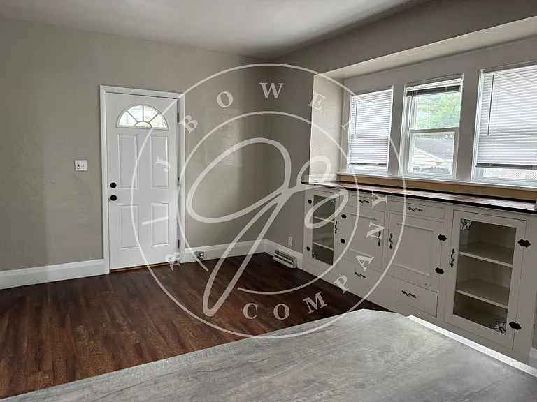 717 Ogden Ave #1 — Photo 5