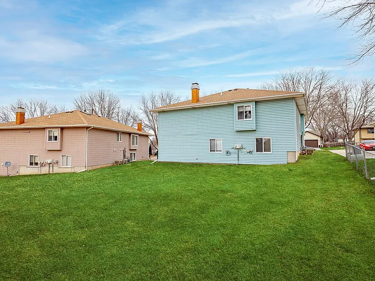 3127 Wildbriar Ln — Photo 31