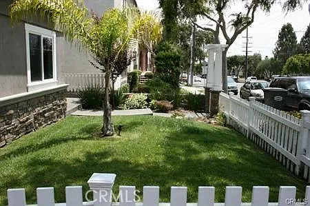 2109 Grant Ave #A — Photo 8