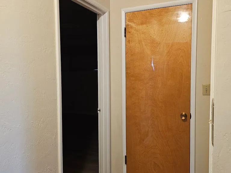 11597 S Academy Ave — Photo 16