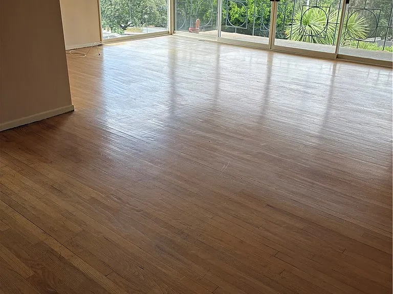 101 N Grand Ave #2 — Photo 5