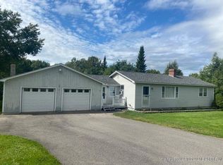 52 Back Winterport Rd, Hampden, ME 04444