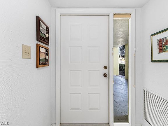 3rd image of 15662 Carriedale Ln APT 4