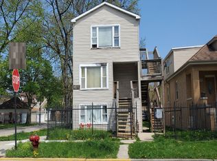 8601 S Essex Ave, Chicago, IL 60617