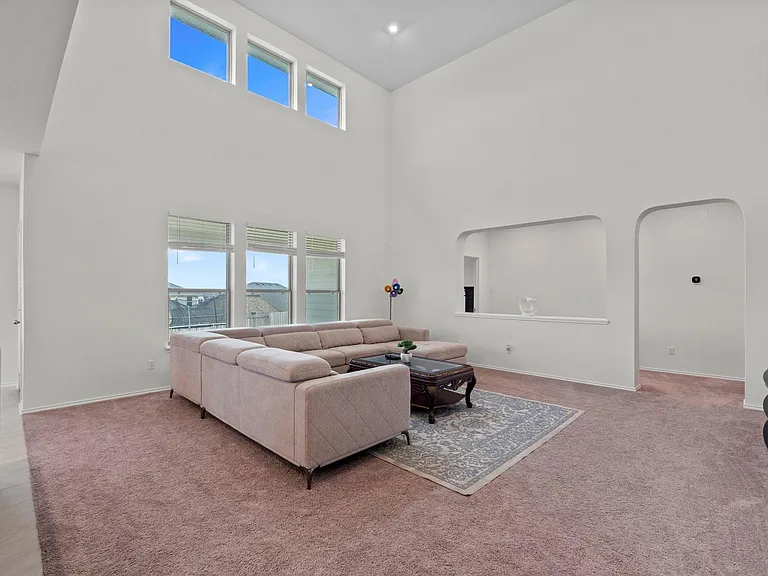 4729 San Rufo Dr — Photo 4