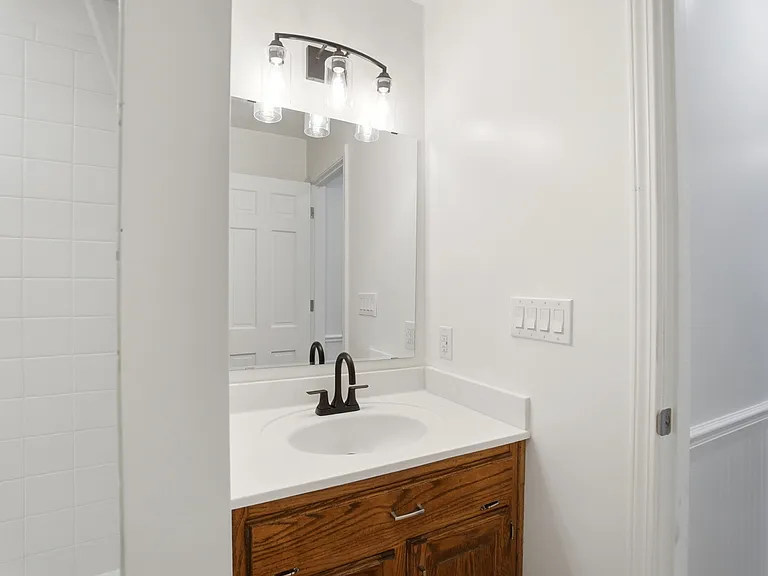 7214 Winnebago Dr — Photo 30