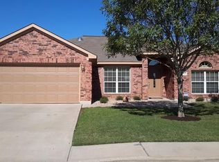 1617 Paint Brush Dr, Lockhart, TX 78644