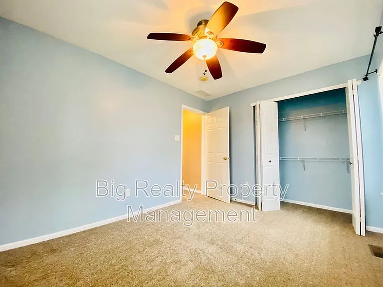 475 Stoneglen St — Photo 19