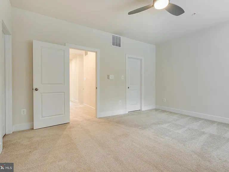 2546 Buckthorn Dr — Photo 25