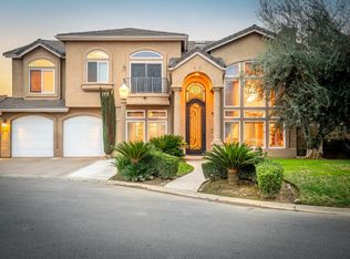 7212 N Stacia Ave, Fresno, CA