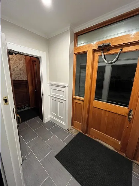 5 bed, 3868 sqft, $2,500 — Photo 2