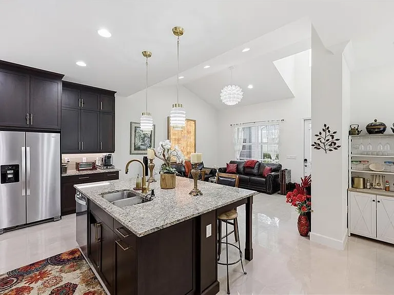 7204 Cayo Coco Ln — Photo 10