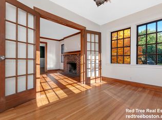 67 Eliot St #U2, Chestnut Hill, MA 02467