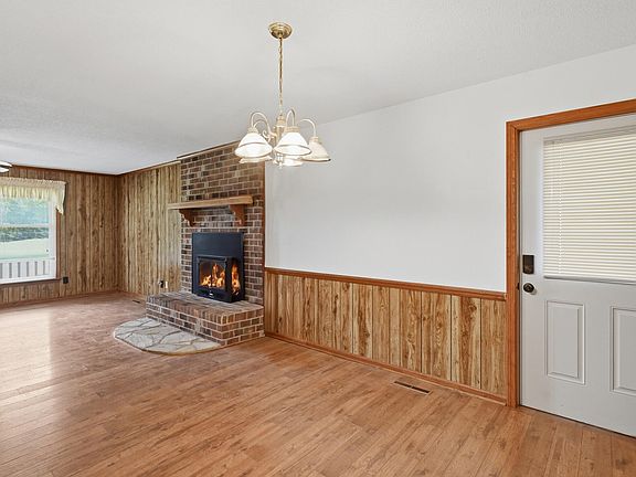 5th image of 3710 Mount Willen Rd