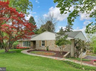 1130 Wyndham Dr, York, PA 17403