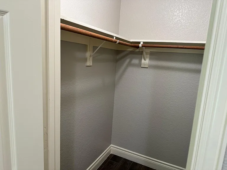 3159 Karen St — Photo 17