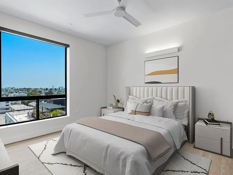 Venue Residences — Photo 100