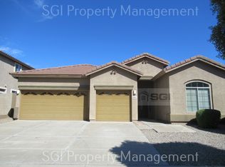 8860 W Frier Dr, Glendale, AZ 85305